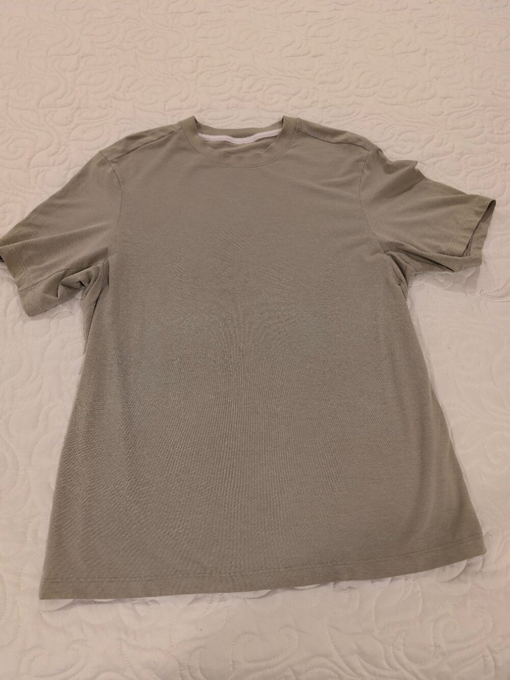 Lululemon Crew Neck T-Shirt, Size S, Taupe